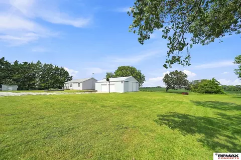 Exterior - 1800 Wittstruck Rd, Roca, NE 68430 photo 1 of 8
