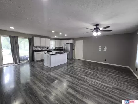 Other - 206 Cedar St, Beatrice, NE 68310 photo 2 of 10