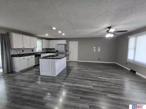 Other - 206 Cedar St, Beatrice, NE 68310 photo 3 of 10