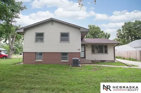 4100 Greenwood St, Lincoln, NE 68504