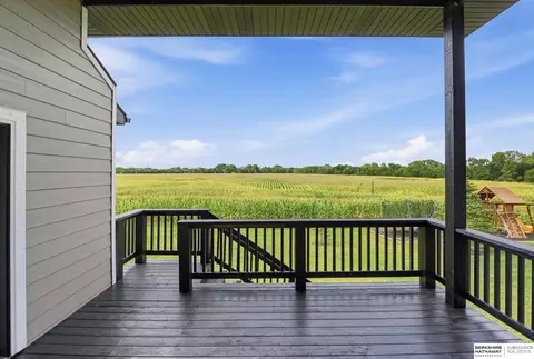 Exterior - 128 E Sloup Dr, Wahoo, NE 68066 photo 4 of 5