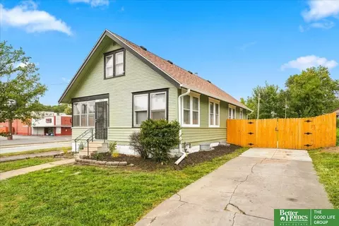 4562 Charles St, Omaha, NE 68132