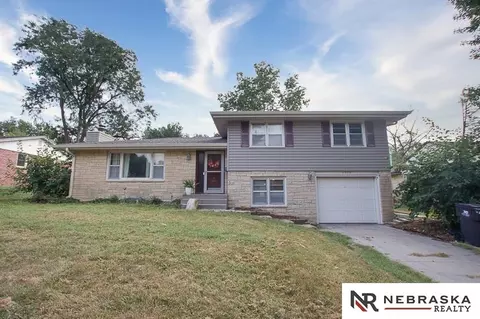 2539 Woods Blvd, Lincoln, NE 68502