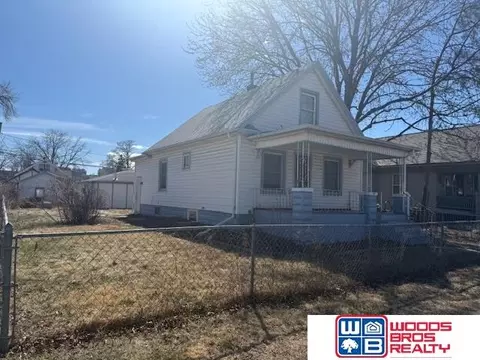 1319 Claremont St, Lincoln, NE 68508