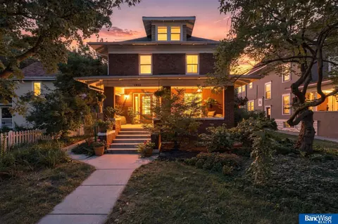 1812 A St, Lincoln, NE 68502