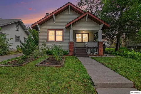 3918 Starr St, Lincoln, NE 68503