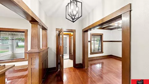 Entry Way - 330 Pearl St, Lyons, NE 68038 photo 2 of 5