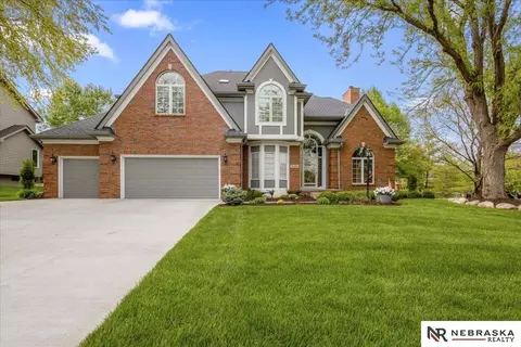 16406 Mason St, Omaha, NE 68118