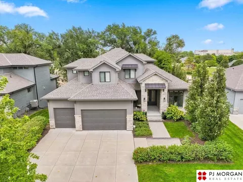 2331 S 218th Ave, Elkhorn, NE 68022