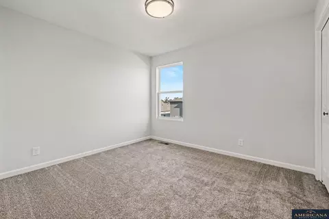 Bedroom - 17604 Willit St, Bennington, NE 68007 photo 3 of 6
