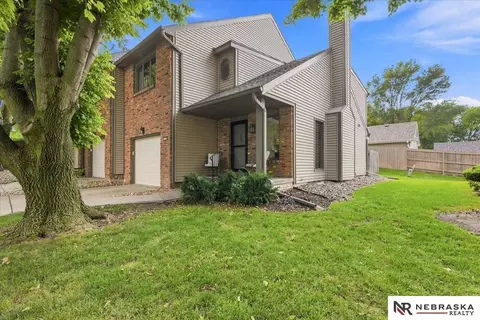 3512 S 57th Plz, Omaha, NE 68106