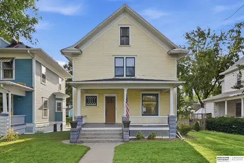 1020 S 8th St, Lincoln, NE 68508