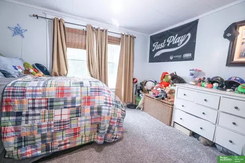 Bedroom - 641 E 9th St, York, NE 68467 photo 7 of 13