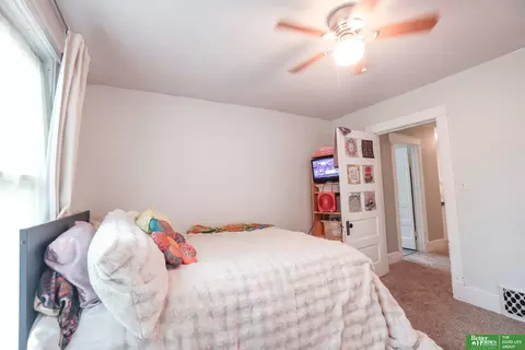 Bedroom - 641 E 9th St, York, NE 68467 photo 11 of 13