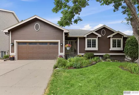 16360 Z St, Omaha, NE 68135