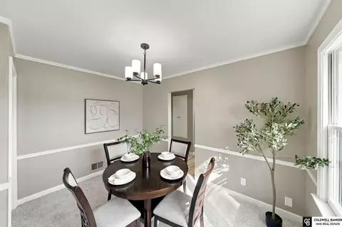 Dining - 200 N 18th St, Beatrice, NE 68310 photo 3 of 4