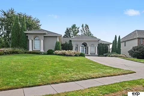 3105 N 161 Ave, Omaha, NE 68116