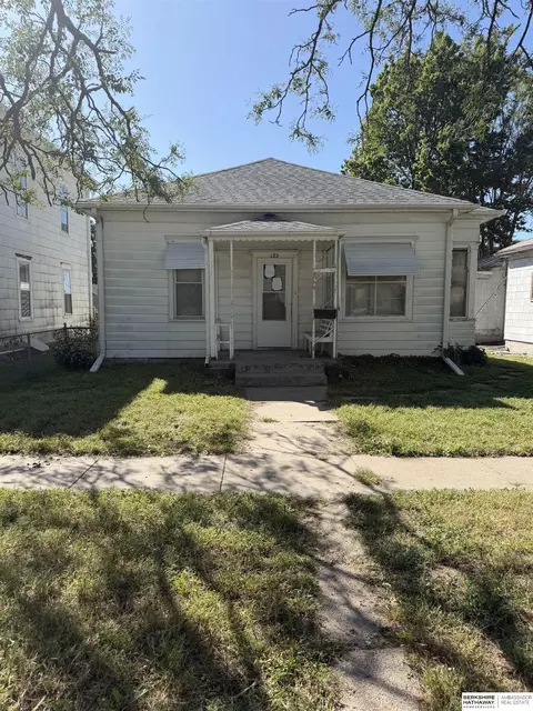 135 S 30th St, Lincoln, NE 68510