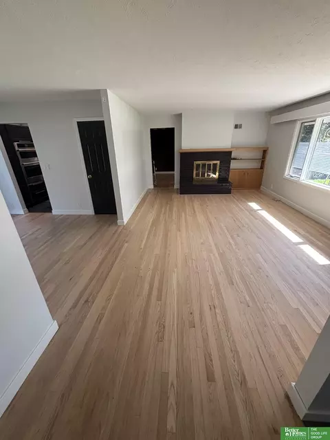 Living - 11418 Pierce St, Omaha, NE 68144 photo 1 of 3