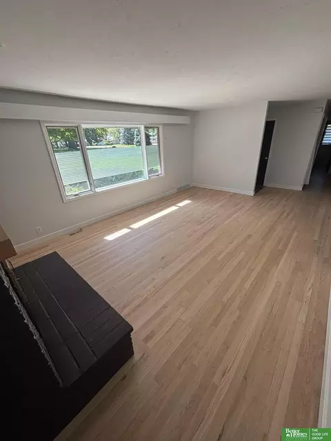 Living - 11418 Pierce St, Omaha, NE 68144 photo 2 of 3