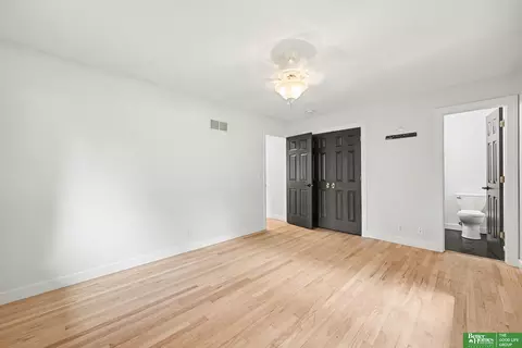 Bedroom - 11418 Pierce St, Omaha, NE 68144 photo 2 of 4