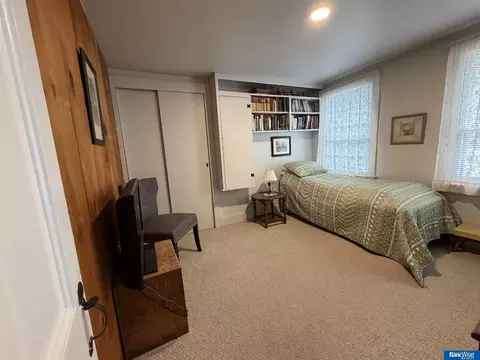 Bedroom - 1002 N E St, Fairfield, NE 68938 photo 4 of 11
