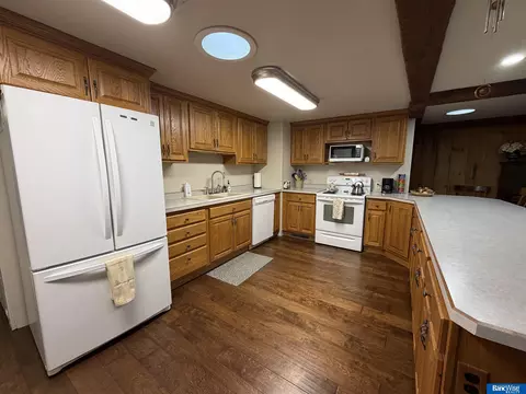 Kitchen - 1002 N E St, Fairfield, NE 68938 photo 2 of 2