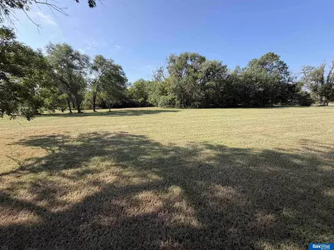 Other - 1002 N E St, Fairfield, NE 68938 photo 2 of 25