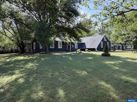 Exterior - 1002 N E St, Fairfield, NE 68938 photo 15 of 41