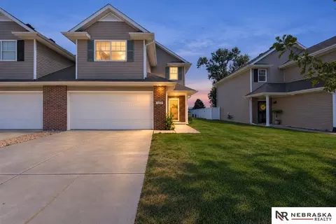 11220 N 144th St, Waverly, NE 68462