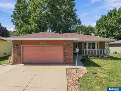 3601 N 4th St Ct, Lincoln, NE 68521