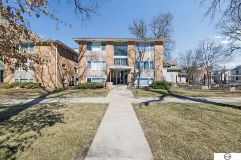 1336 D St, Lincoln, NE 68502