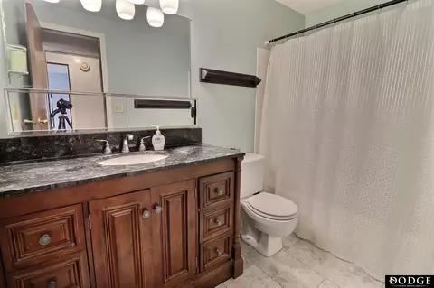 Bath - 409 11th St, Scribner, NE 68057 photo 1 of 3