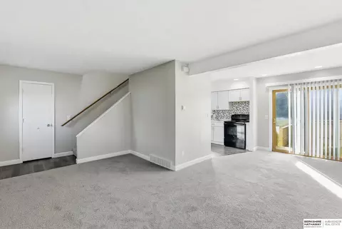13006 S 24th Cir, Bellevue, NE 68123