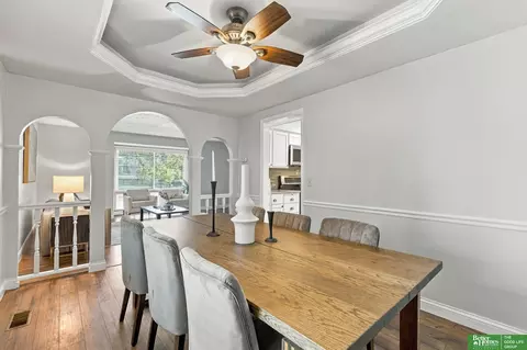 Dining - 910 Wolf Ln, Bellevue, NE 68005 photo 3 of 7