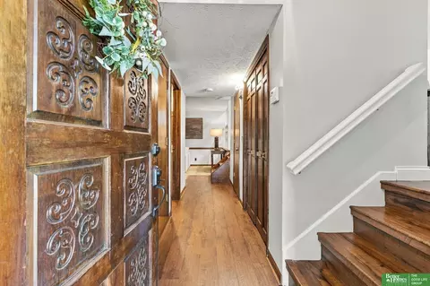 Entry Way - 910 Wolf Ln, Bellevue, NE 68005 photo 1 of 1