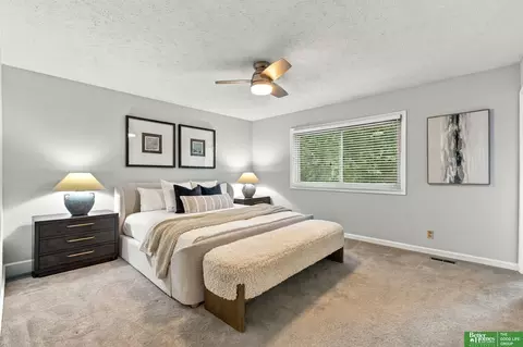 Bedroom - 910 Wolf Ln, Bellevue, NE 68005 photo 1 of 3