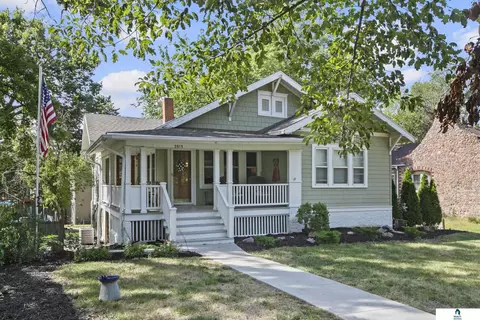 3913 Sheridan Blvd, Lincoln, NE 68506