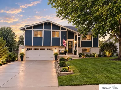 1154 Park St, Blair, NE 68008