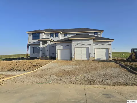 10401 N 160 St, Bennington, NE 68007