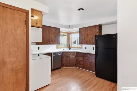 Kitchen - 509 Elk St, Hooper, NE 68031 photo 1 of 1