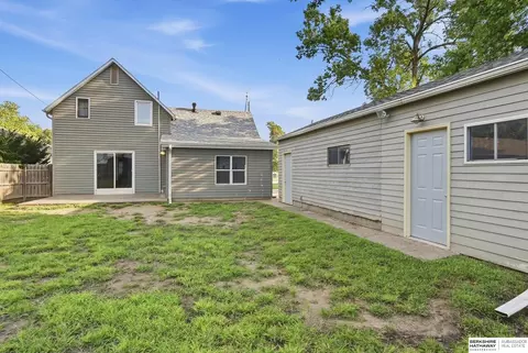 Exterior - 509 Elk St, Hooper, NE 68031 photo 4 of 7