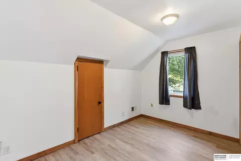 Bedroom - 509 Elk St, Hooper, NE 68031 photo 3 of 3