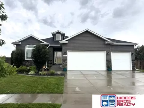 3109 N 93rd Ct, Lincoln, NE 68507