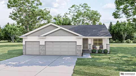 11204 Portage Dr, Papillion, NE 68046