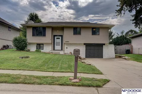14005 Monroe St, Omaha, NE 68134