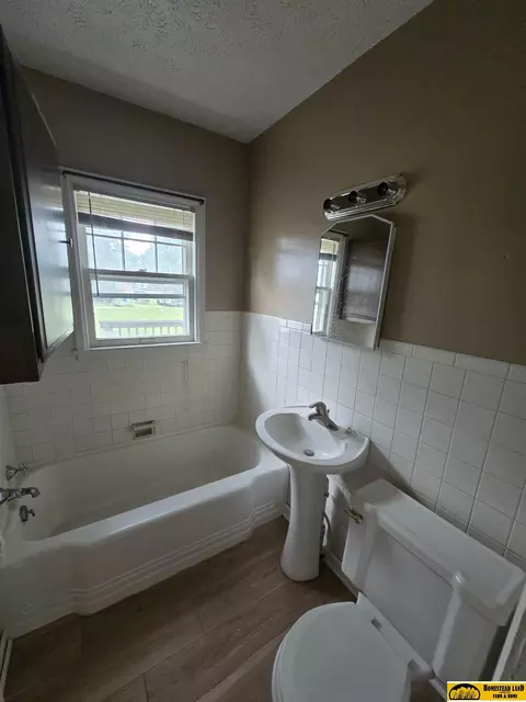 1008 N 14th St, Beatrice, NE 68310 photo 6