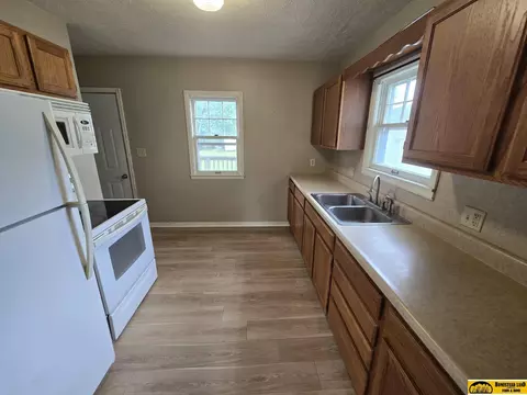1008 N 14th St, Beatrice, NE 68310 photo 4