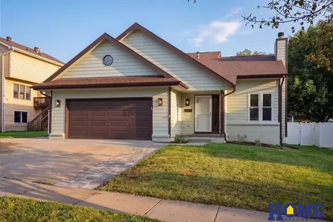 5425 S 78th St, Lincoln, NE 68516