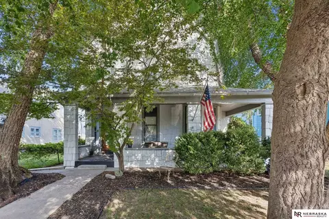 1019 S 30th Ave, Omaha, NE 68105